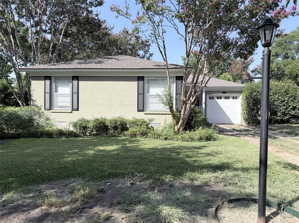 529 Coolair Drive Property Photo 3