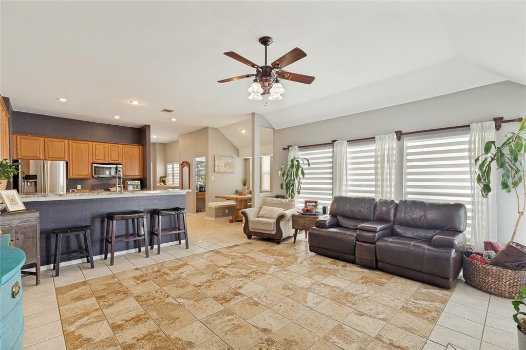 10316 Nantucket Drive Property Photo 7