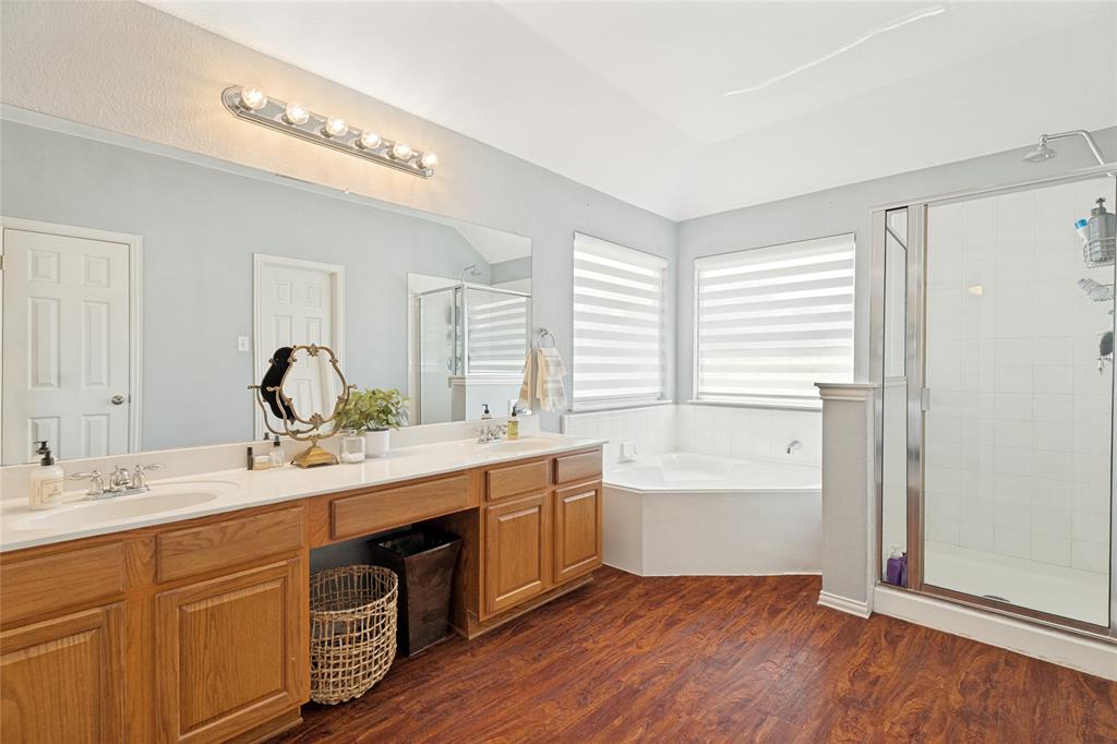 10316 Nantucket Drive Property Photo 17