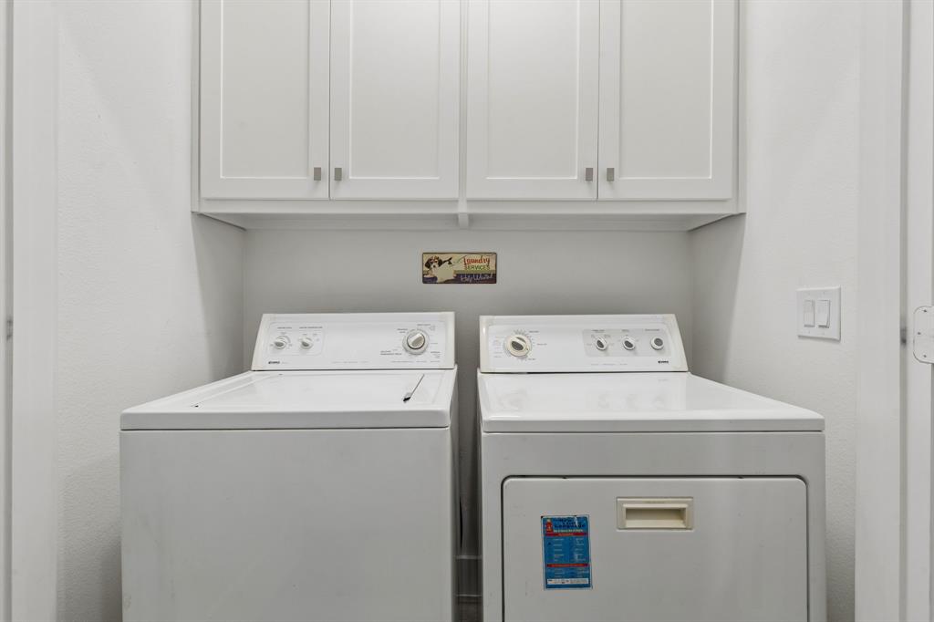 3931 Marigold Lane Property Photo 15