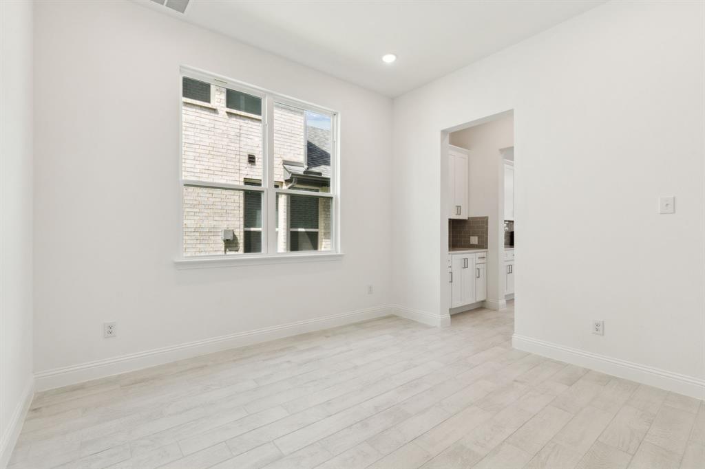 1205 Caprese Drive Property Photo 11