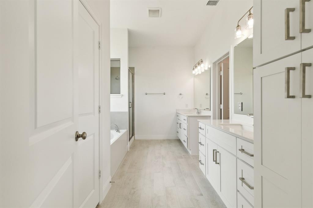 1205 Caprese Drive Property Photo 17