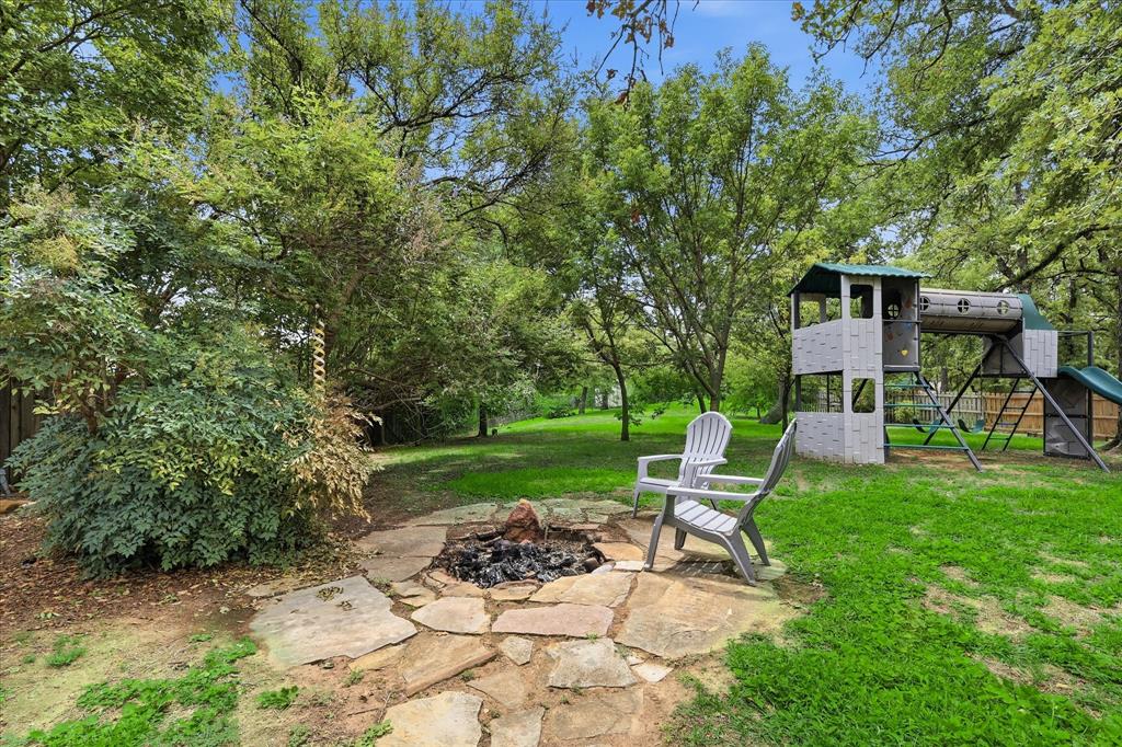 370 Canyon Oaks Drive Property Photo 33