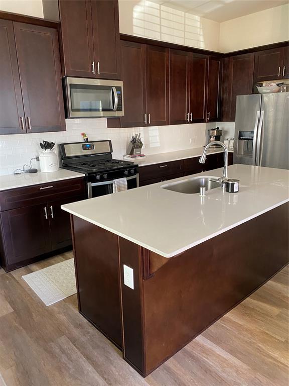 2224 Epitome Avenue Property Photo 5
