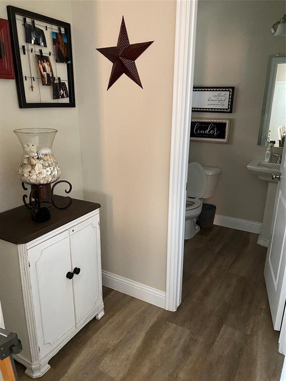 2224 Epitome Avenue Property Photo 8