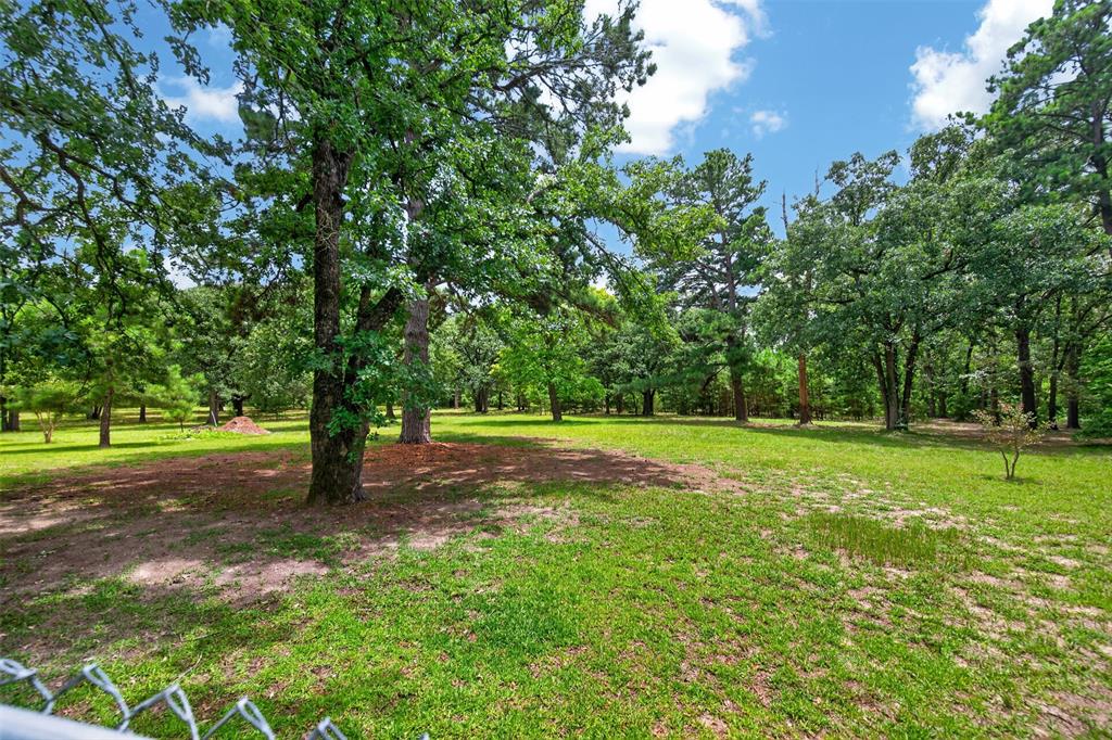 5611 Fm 2494 Property Photo 31