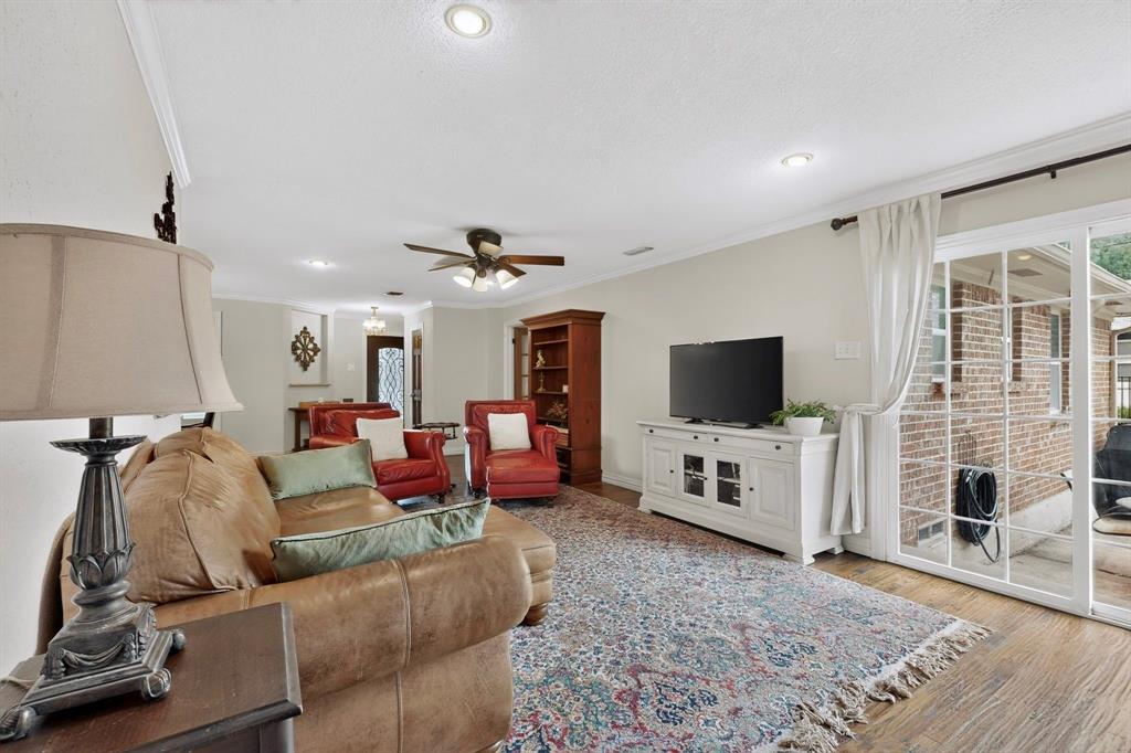 8420 Sweetwater Drive Property Photo 32