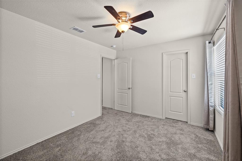2917 Whitetail Chase Drive Property Photo 25