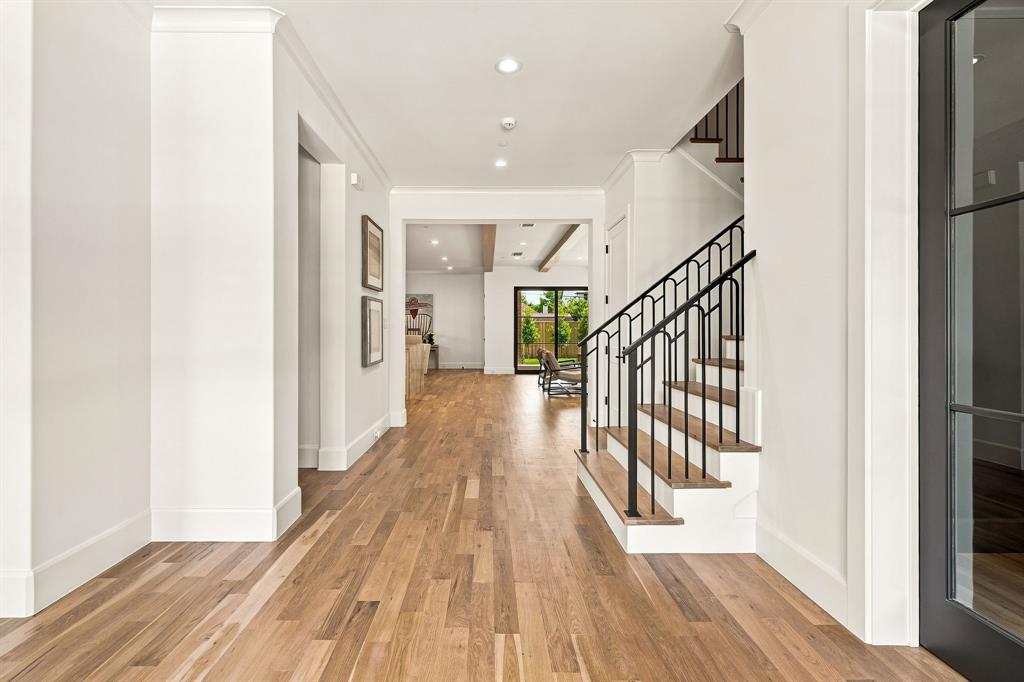 4225 Amherst Avenue Property Photo 13
