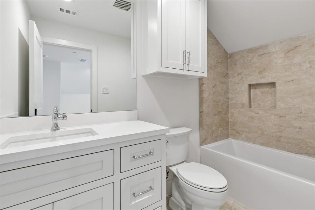 4225 Amherst Avenue Property Photo 33