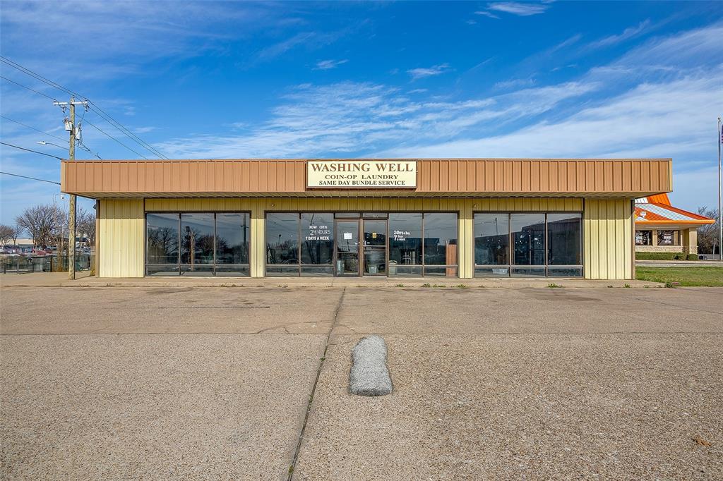 1217 Fm 157 Property Photo 3