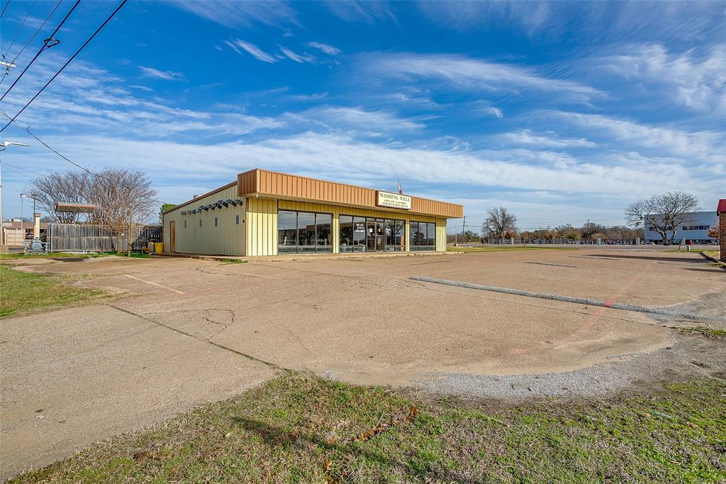 1217 Fm 157 Property Photo 4