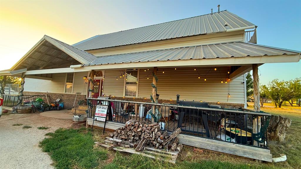1302 20th Street Property Photo 4
