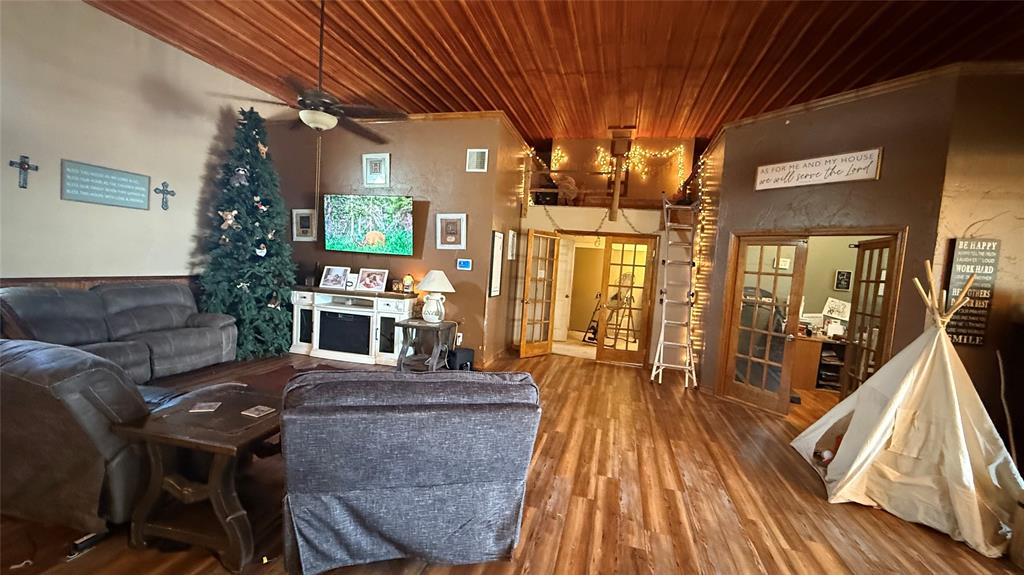 1302 20th Street Property Photo 15