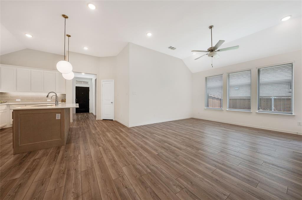 2638 Bechtol Circle Property Photo 7
