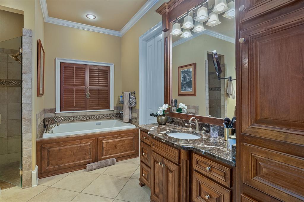 112 Vieux Carre Property Photo 20