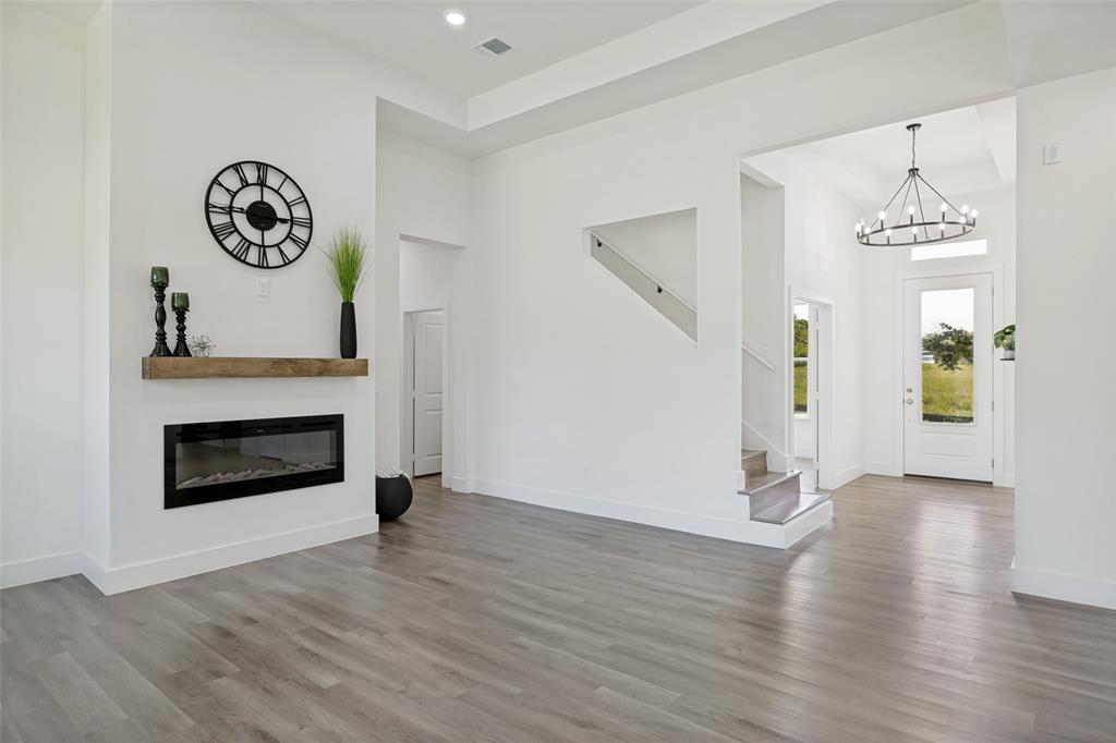 2722 Eastridge Boulevard Property Photo 3