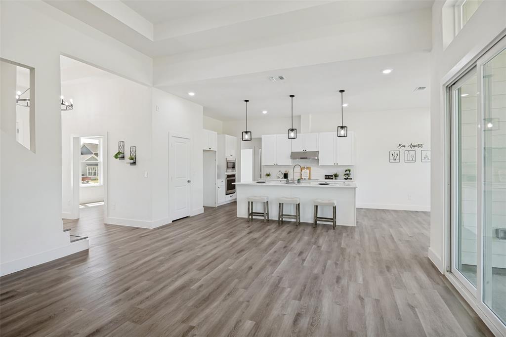 2722 Eastridge Boulevard Property Photo 7