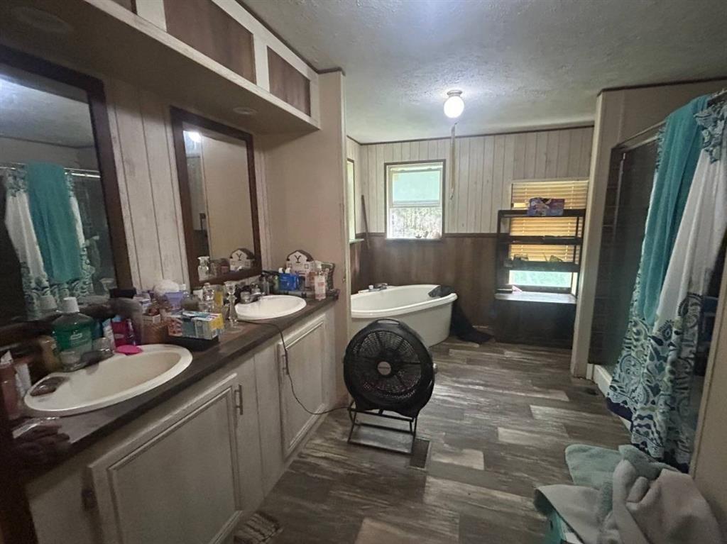 5318 Lesleigh Circle Property Photo 16