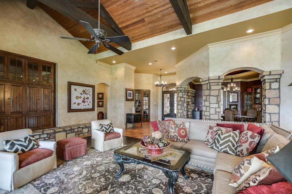 481 Chimney Cove Drive Property Photo 6