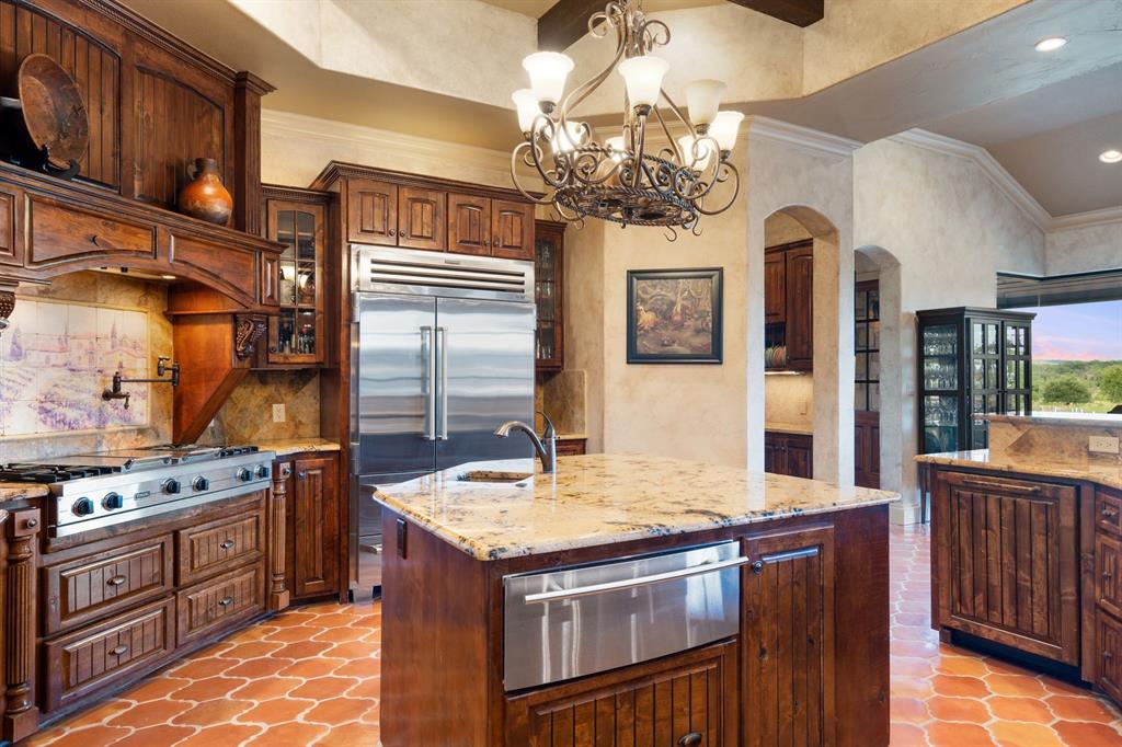 481 Chimney Cove Drive Property Photo 9