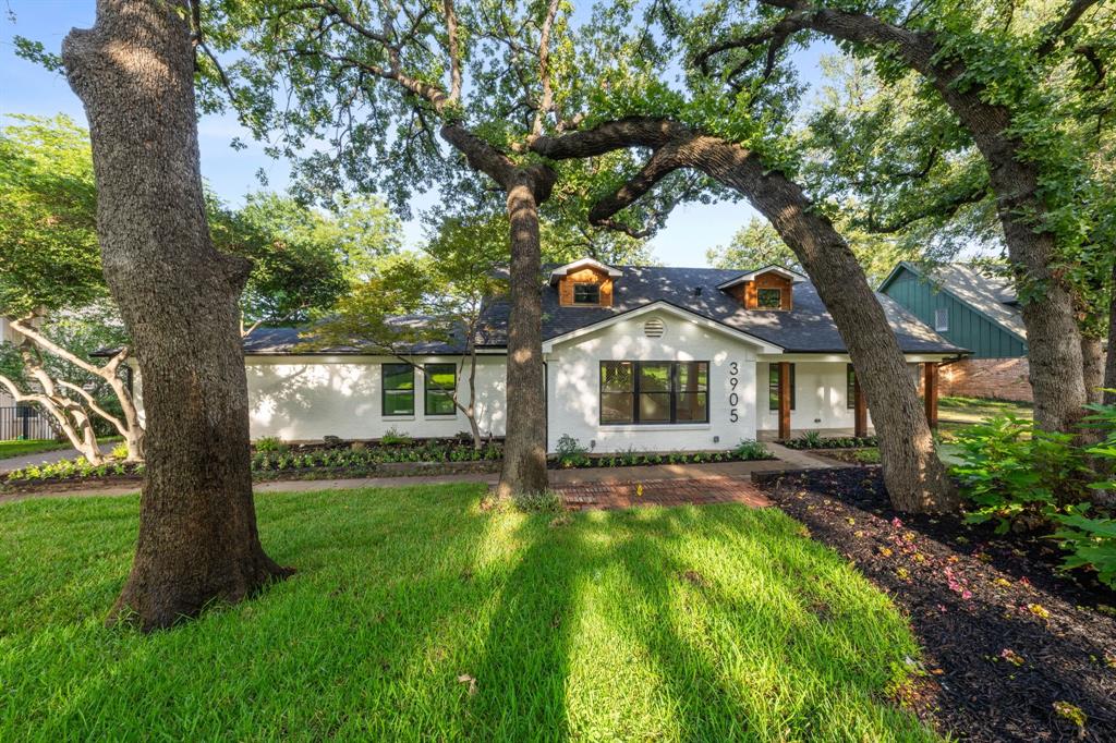 3905 Shady Valley Drive Property Photo 1