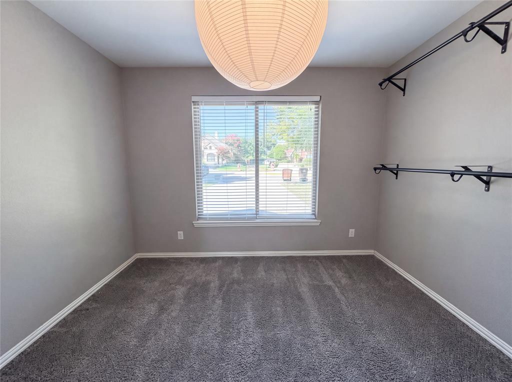 2404 Royal Birkdale Drive Property Photo 16