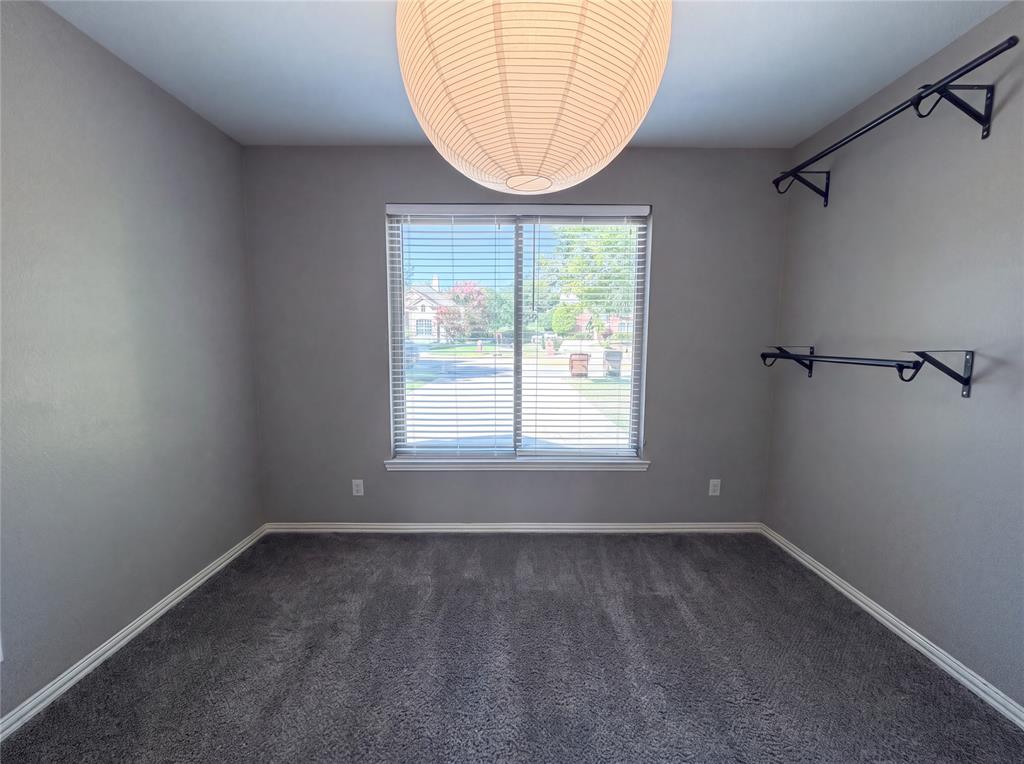 2404 Royal Birkdale Drive Property Photo 17