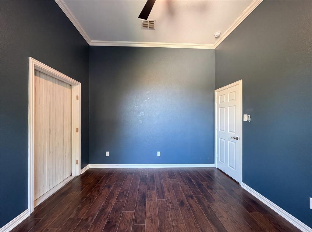 2404 Royal Birkdale Drive Property Photo 18