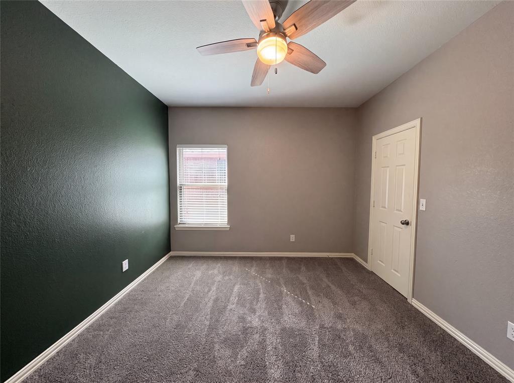 2404 Royal Birkdale Drive Property Photo 21