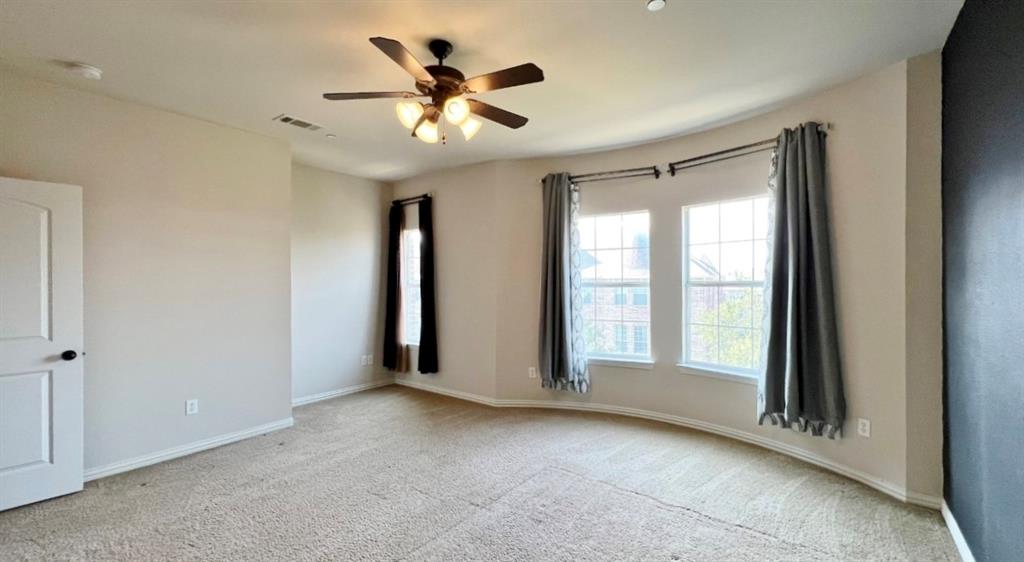 2500 Rockbrook Drive 40 Property Photo 14