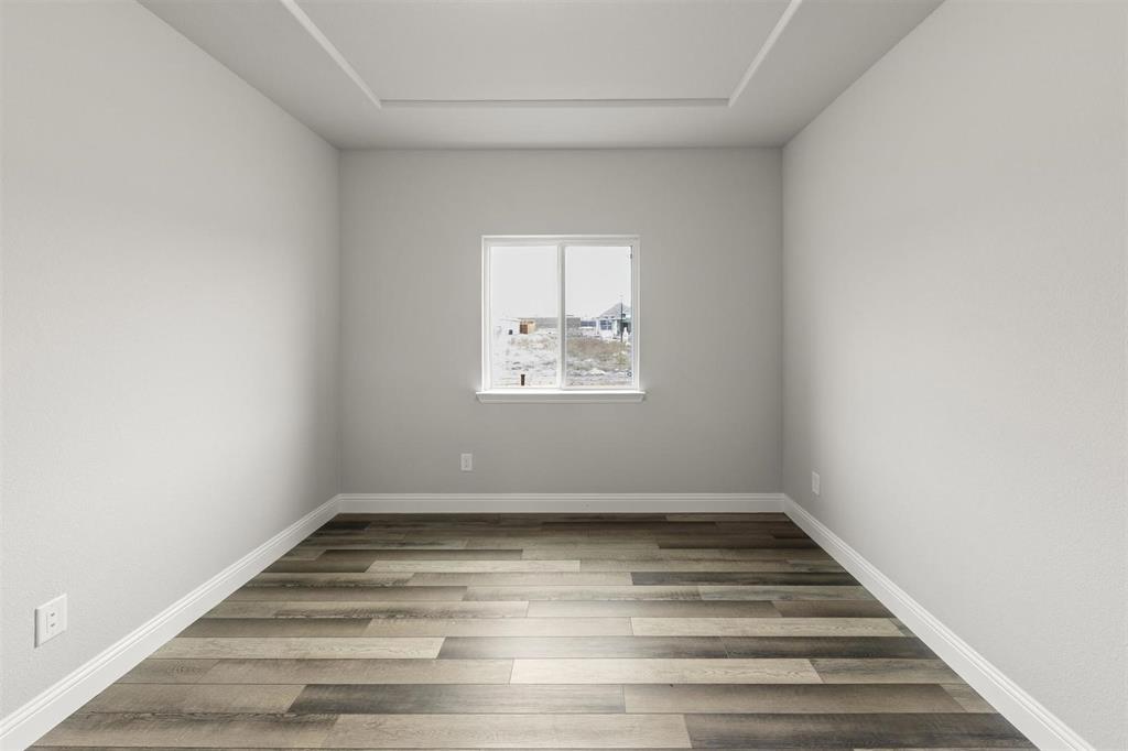 1636 Edgeway Drive Property Photo 14