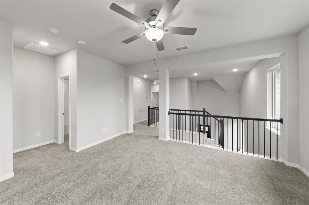 1636 Edgeway Drive Property Photo 16