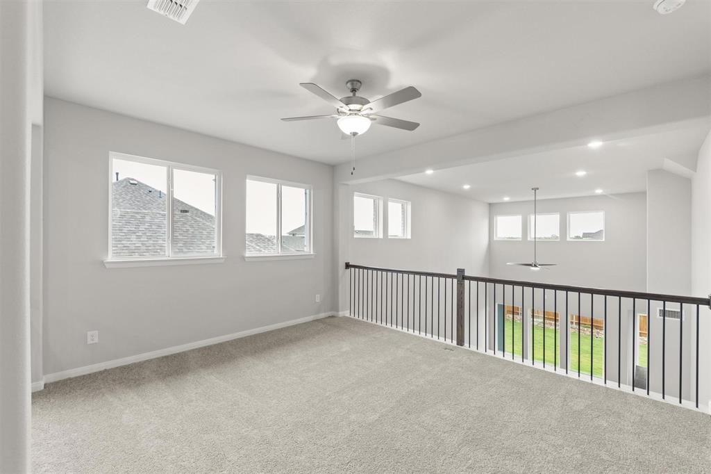 1636 Edgeway Drive Property Photo 17