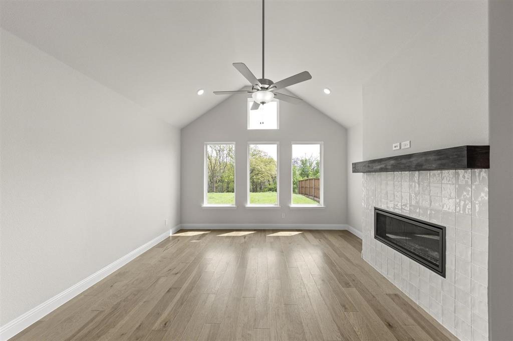 2012 Sesaro Drive Property Photo 7