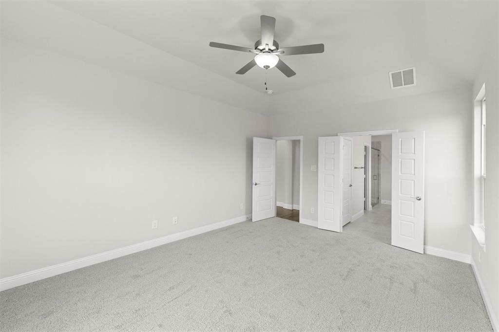 2012 Sesaro Drive Property Photo 15