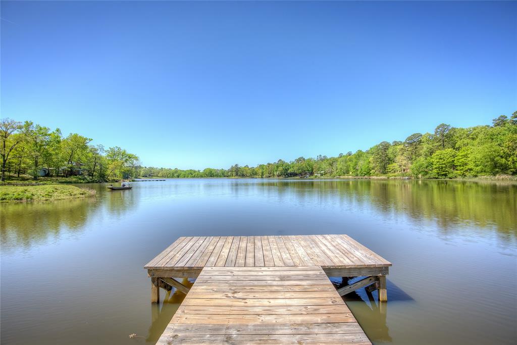 1462 Private Road 8692 Property Photo 1