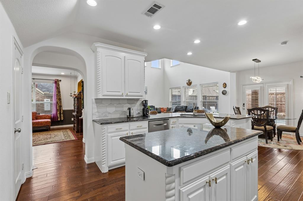 12406 Botanical Lane Property Photo 8