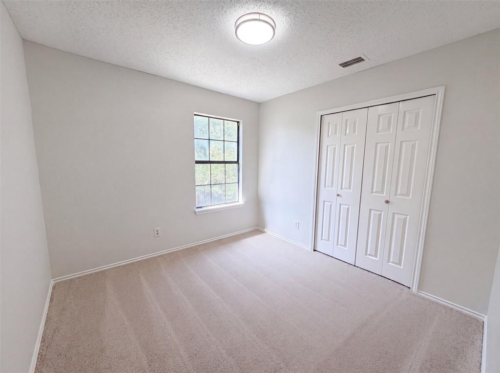4300 Windwillow Court Property Photo 16
