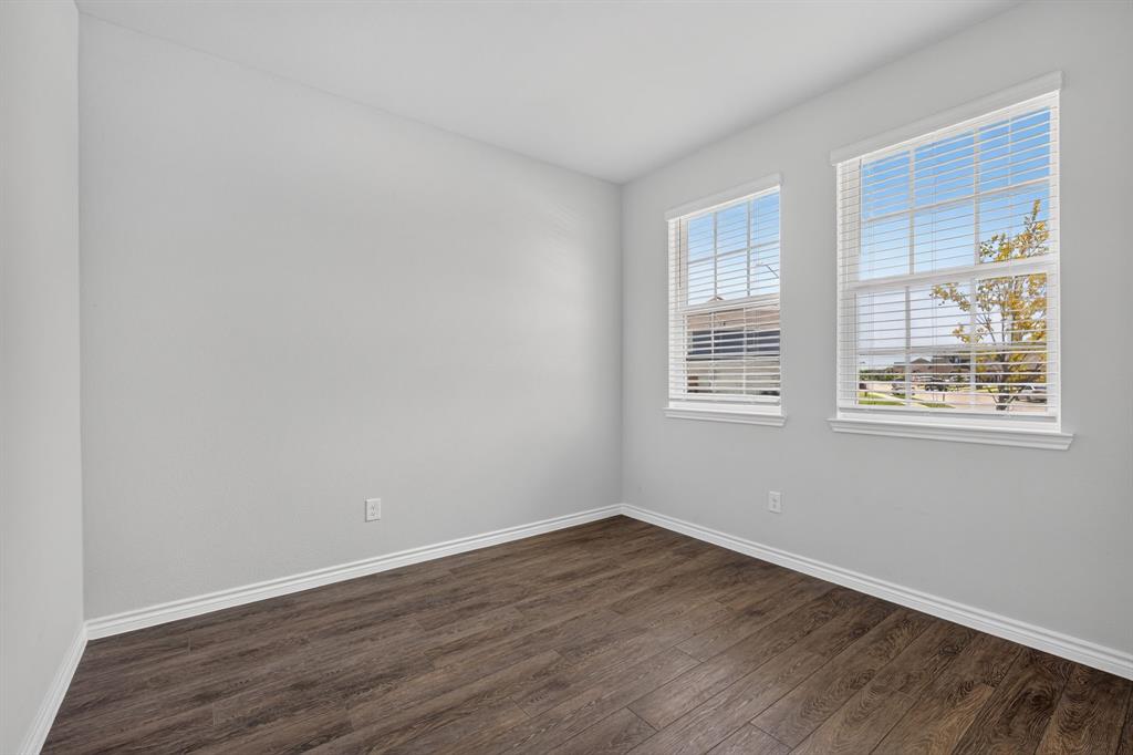 123 Honey Bee Drive Property Photo 16