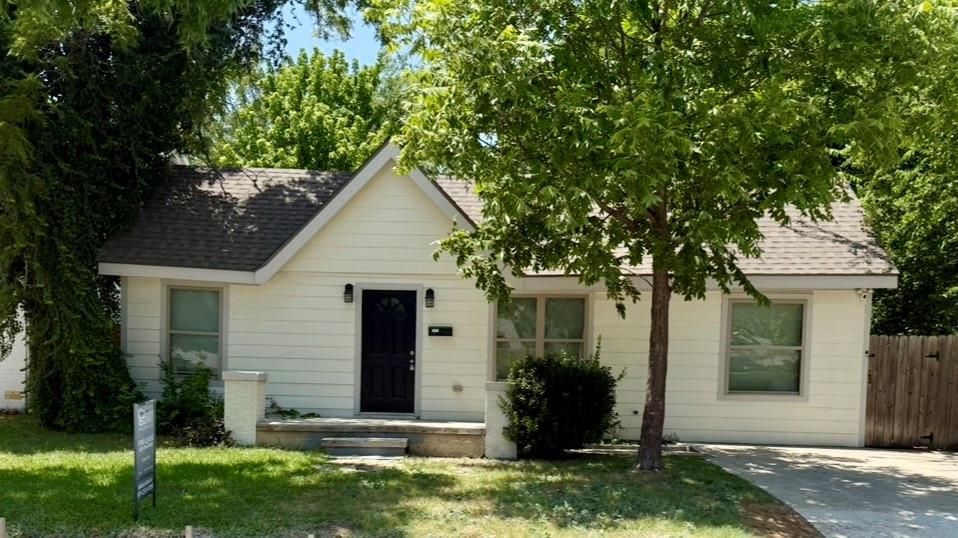 2816 Gordon Avenue Property Photo 1