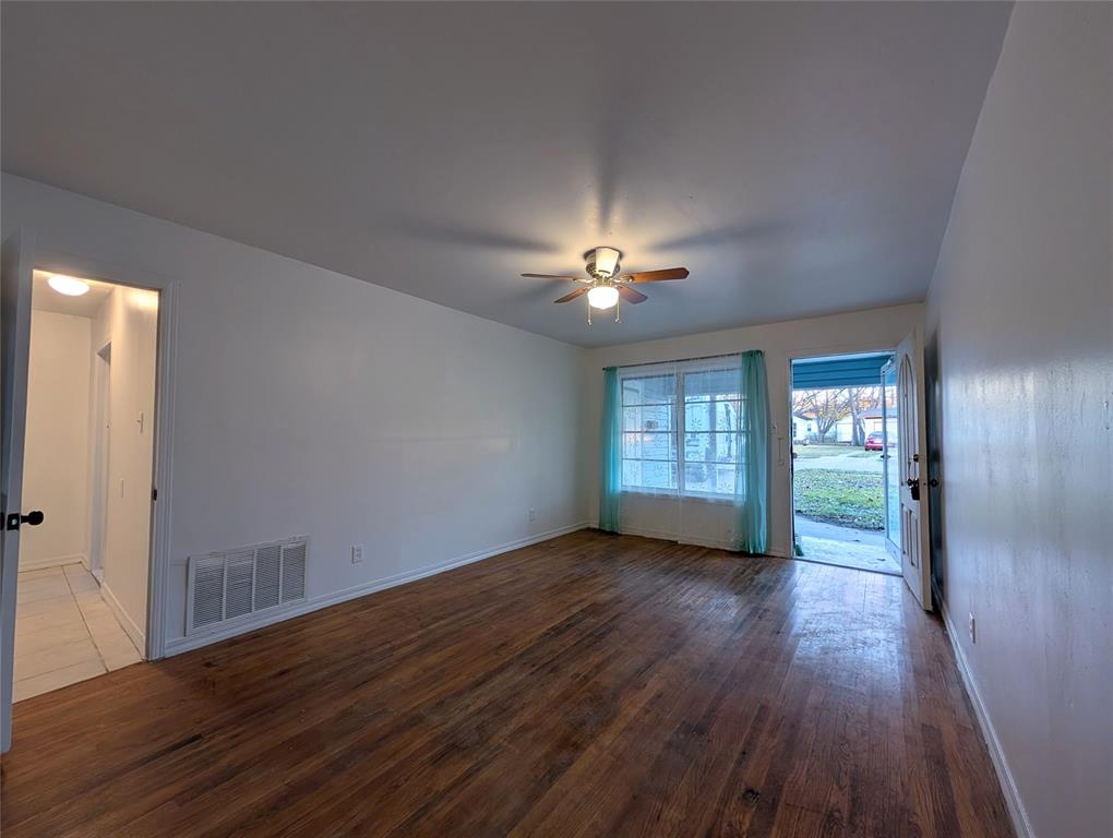 613 Grande Drive Property Photo 4