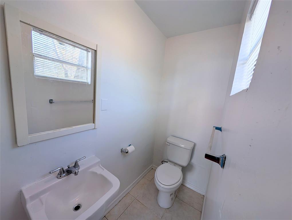 613 Grande Drive Property Photo 7