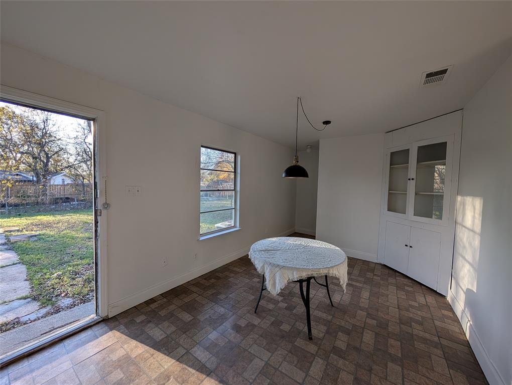 613 Grande Drive Property Photo 9