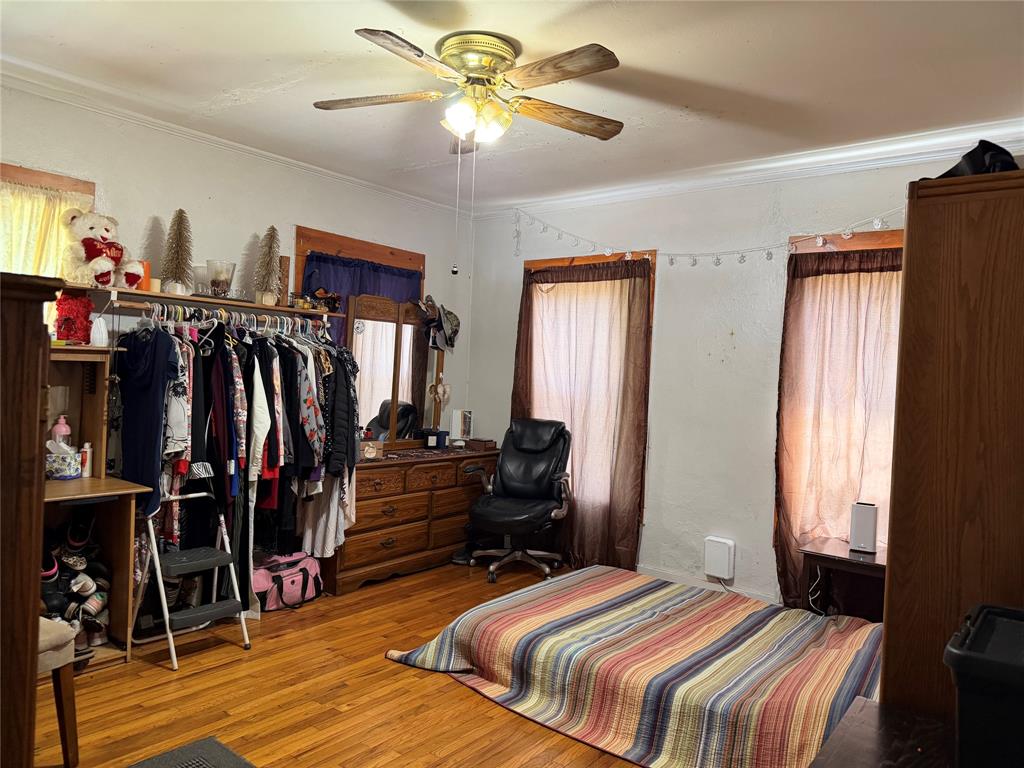 140 S Main Street Property Photo 11