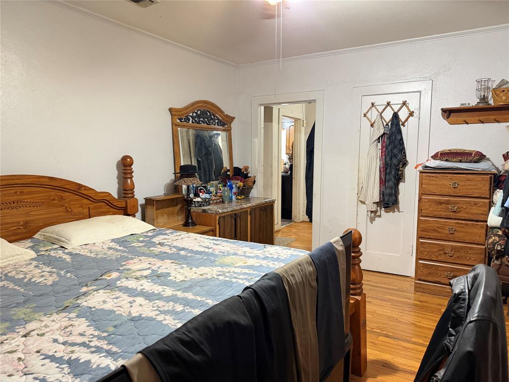140 S Main Street Property Photo 15