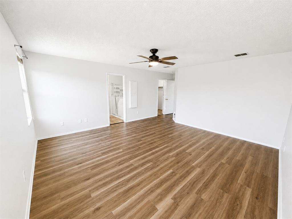 1600 Fieldstone Drive Property Photo 13