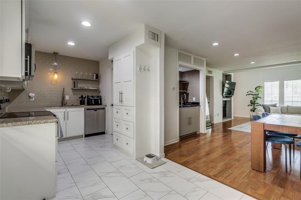 7618 Pebblestone Drive Property Photo 10