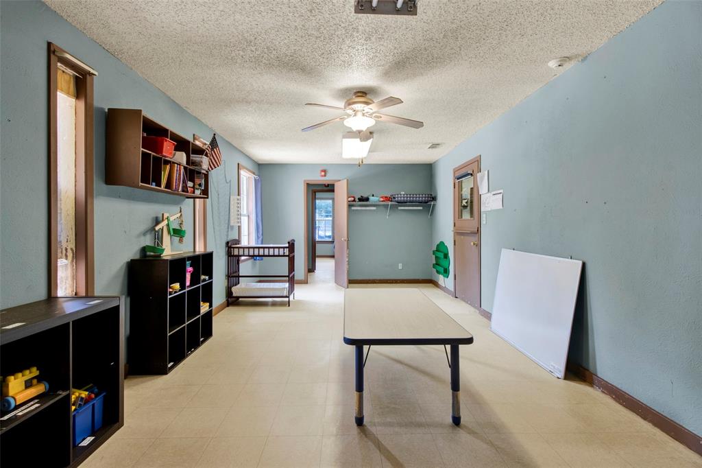 413 State Highway 323 E Property Photo 12