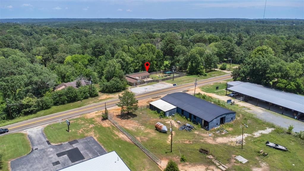 413 State Highway 323 E Property Photo 30